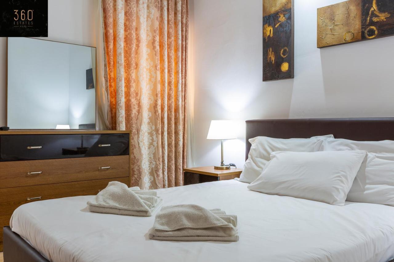 Seafront - Top Location, Top Floor With Wifi & Ac By 360 Estates Valletta Zewnętrze zdjęcie