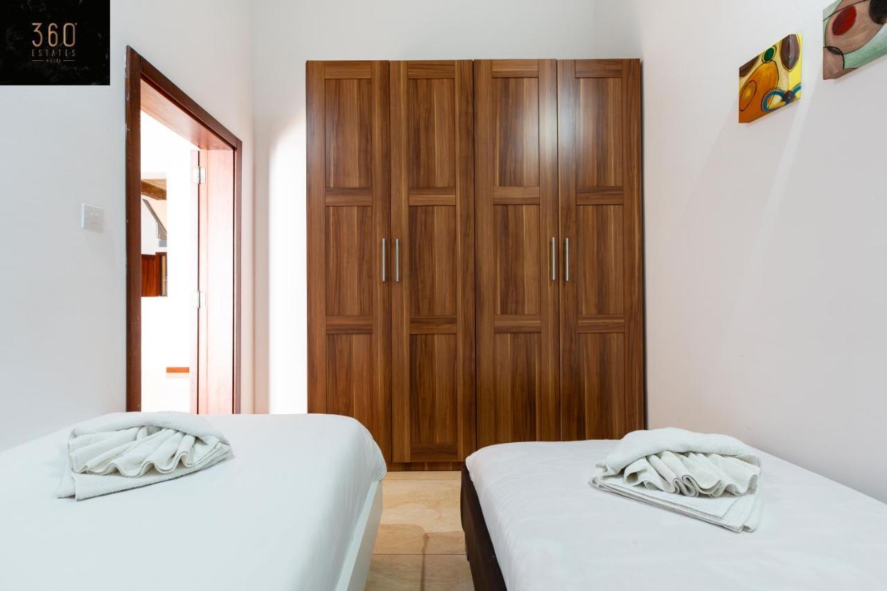 Seafront - Top Location, Top Floor With Wifi & Ac By 360 Estates Valletta Zewnętrze zdjęcie